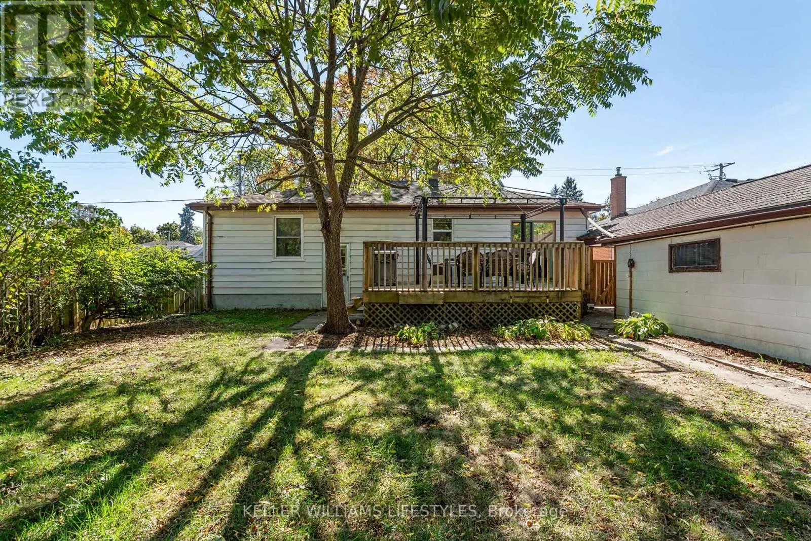 1842 DUMONT STREET
