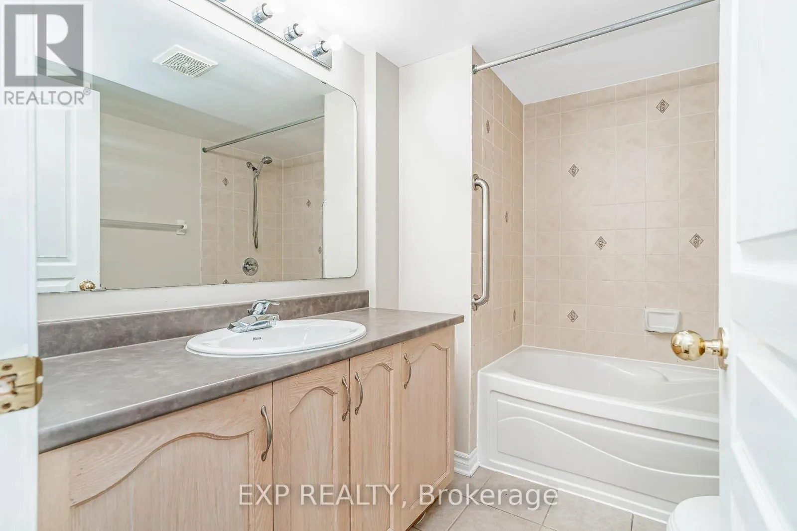 5 - 20 EDENVALE DRIVE