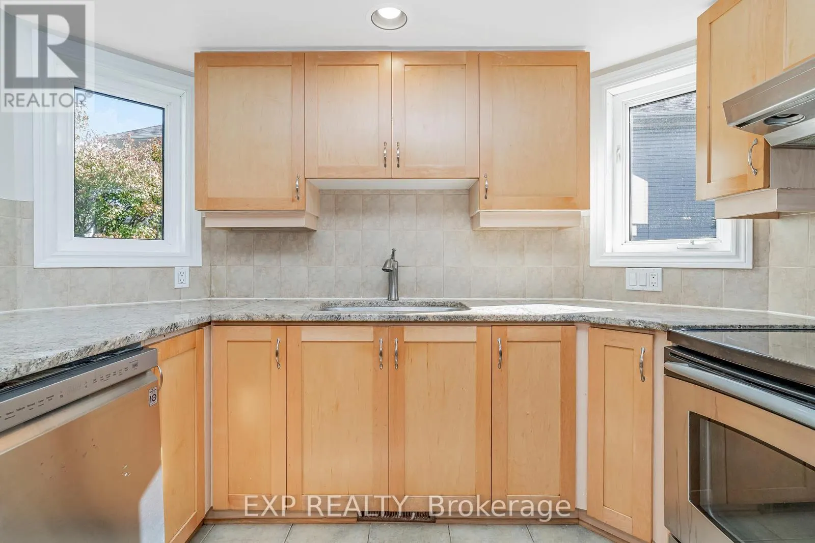 5 - 20 EDENVALE DRIVE