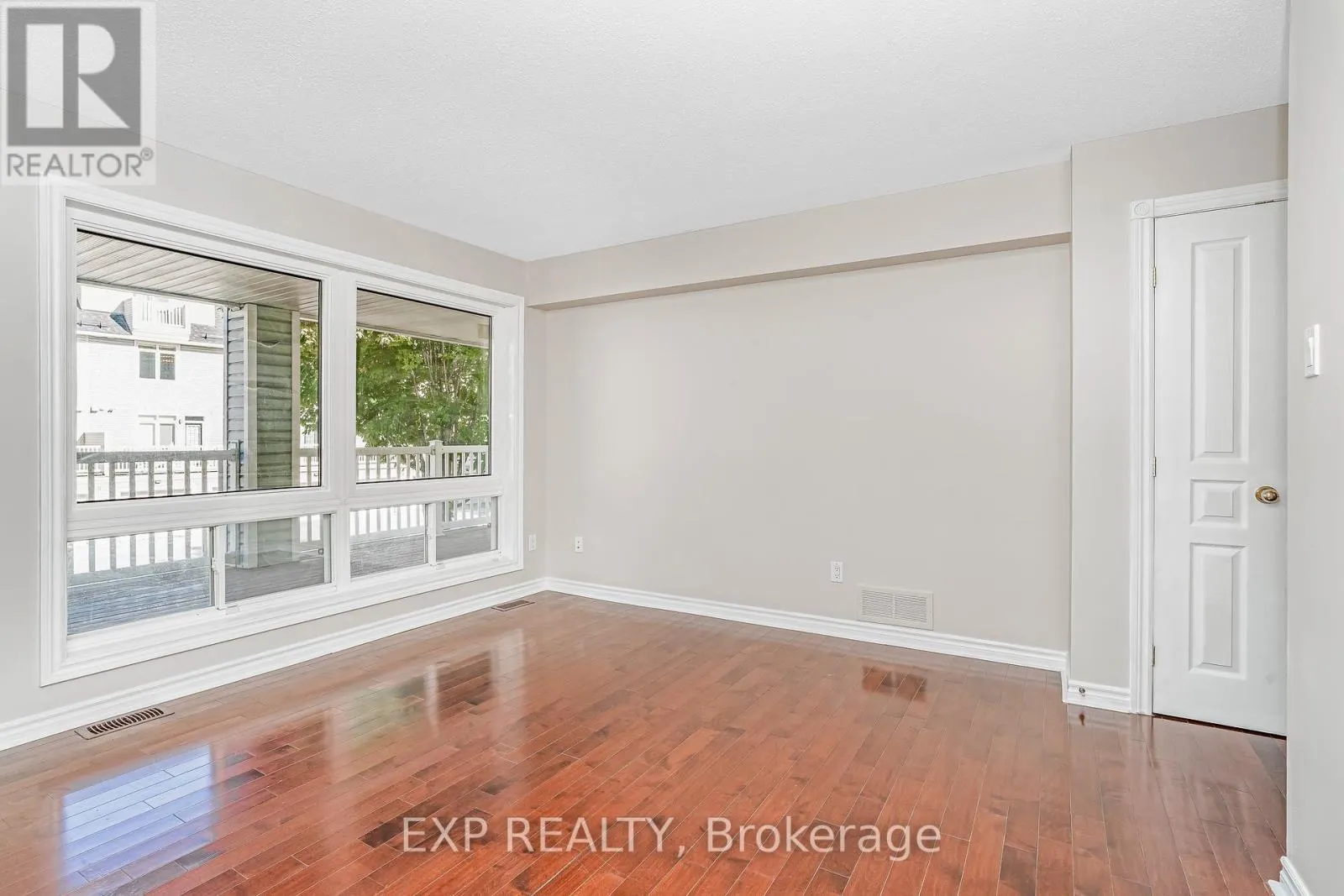 5 - 20 EDENVALE DRIVE