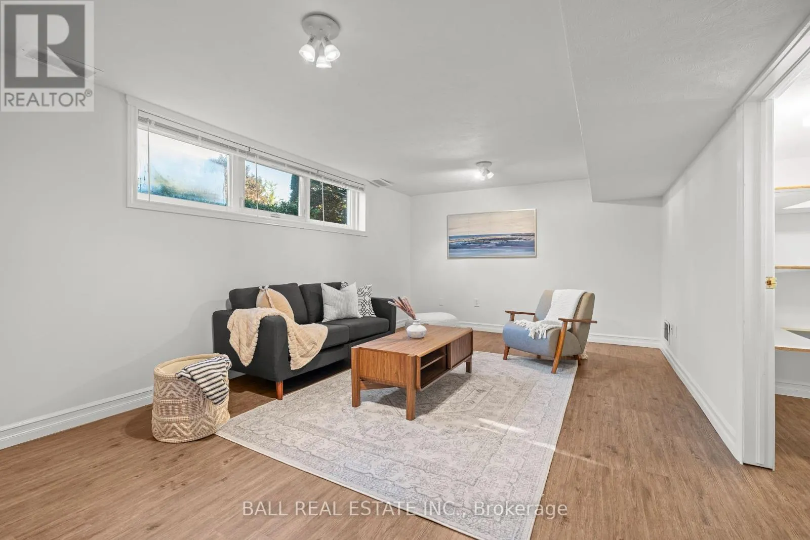 1193 EDMISON DRIVE
