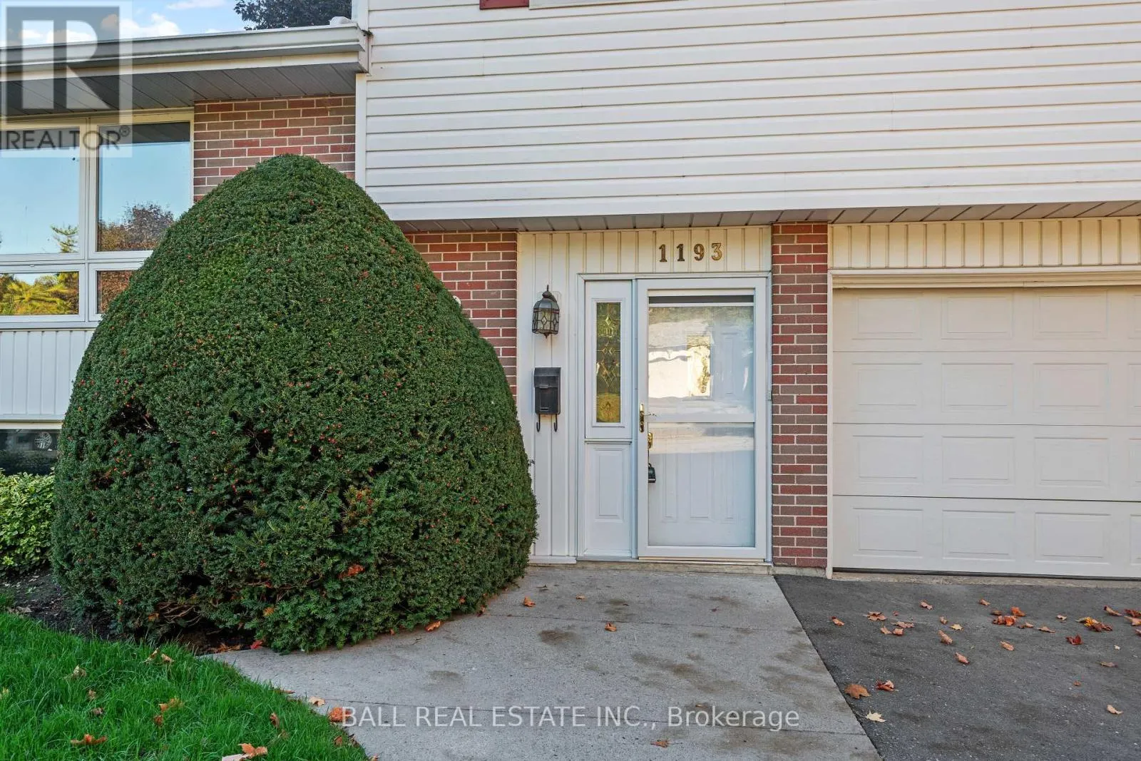 1193 EDMISON DRIVE
