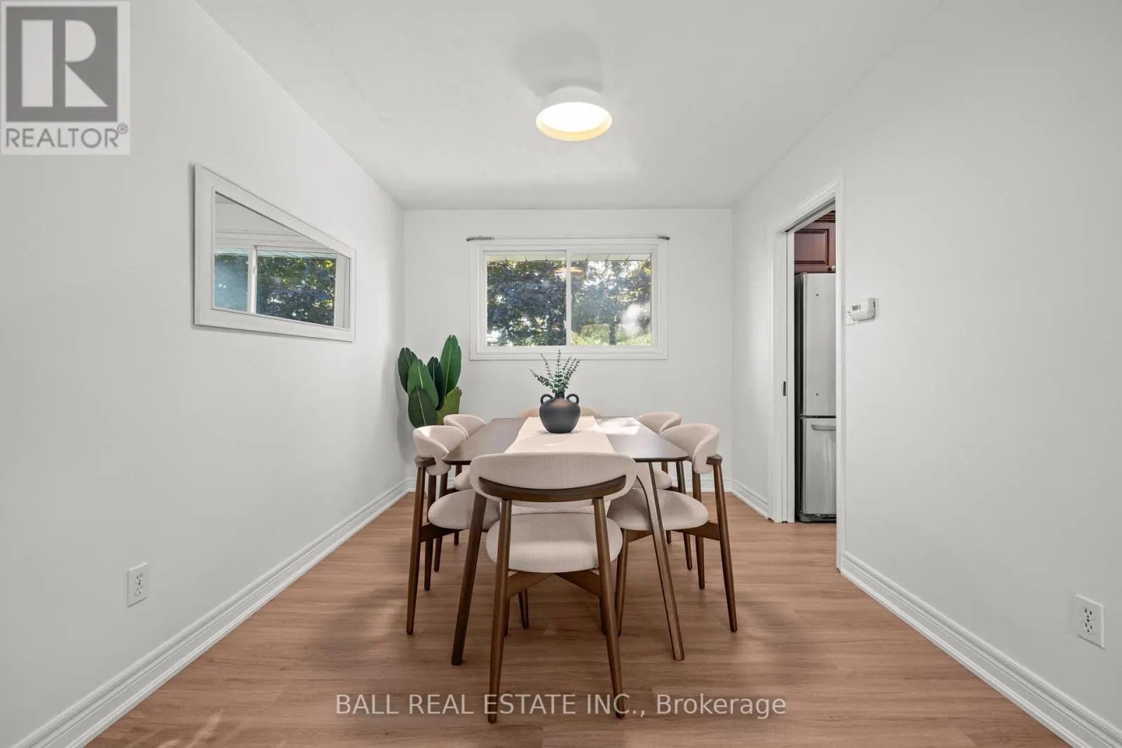 1193 EDMISON DRIVE
