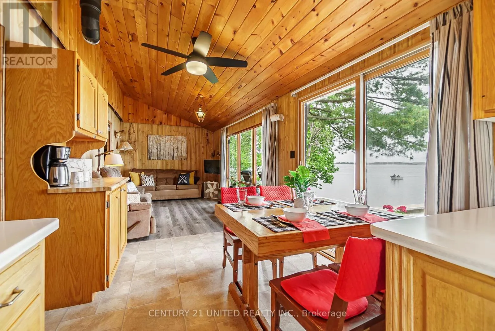 37 LAKESHORE ROAD