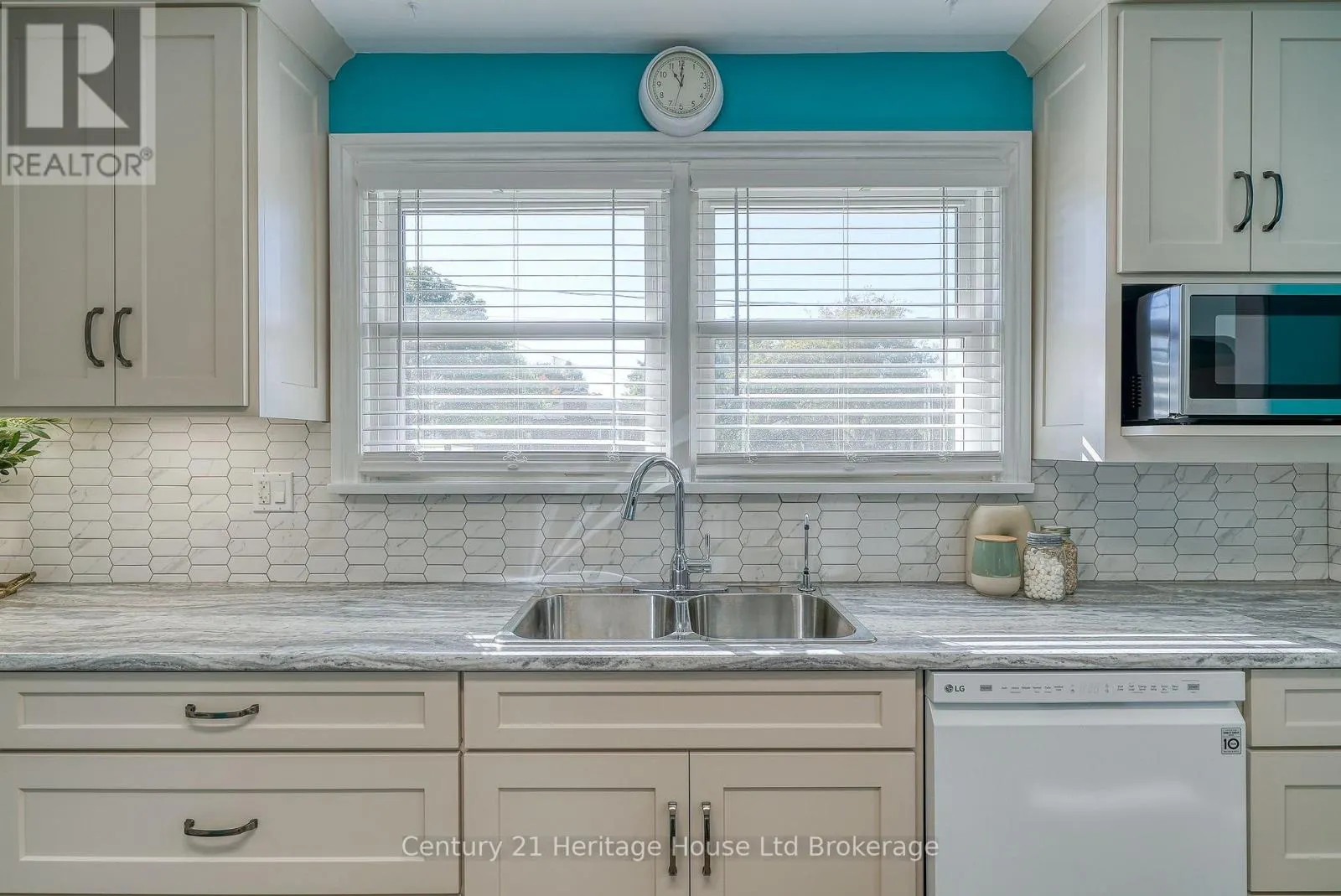 1061 ELORA ROAD