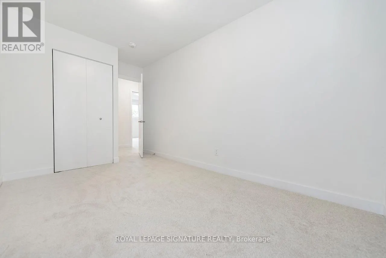 26 - 1444 UPPER OTTAWA STREET