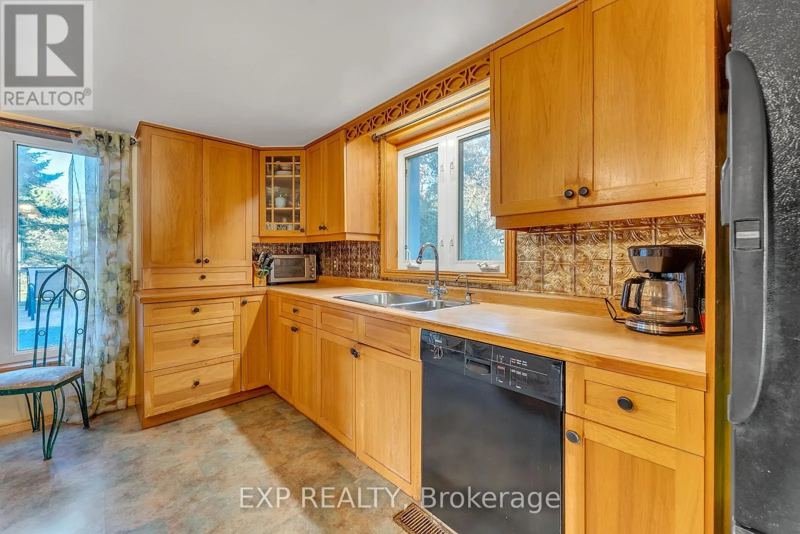 18630 LOYALIST PARKWAY