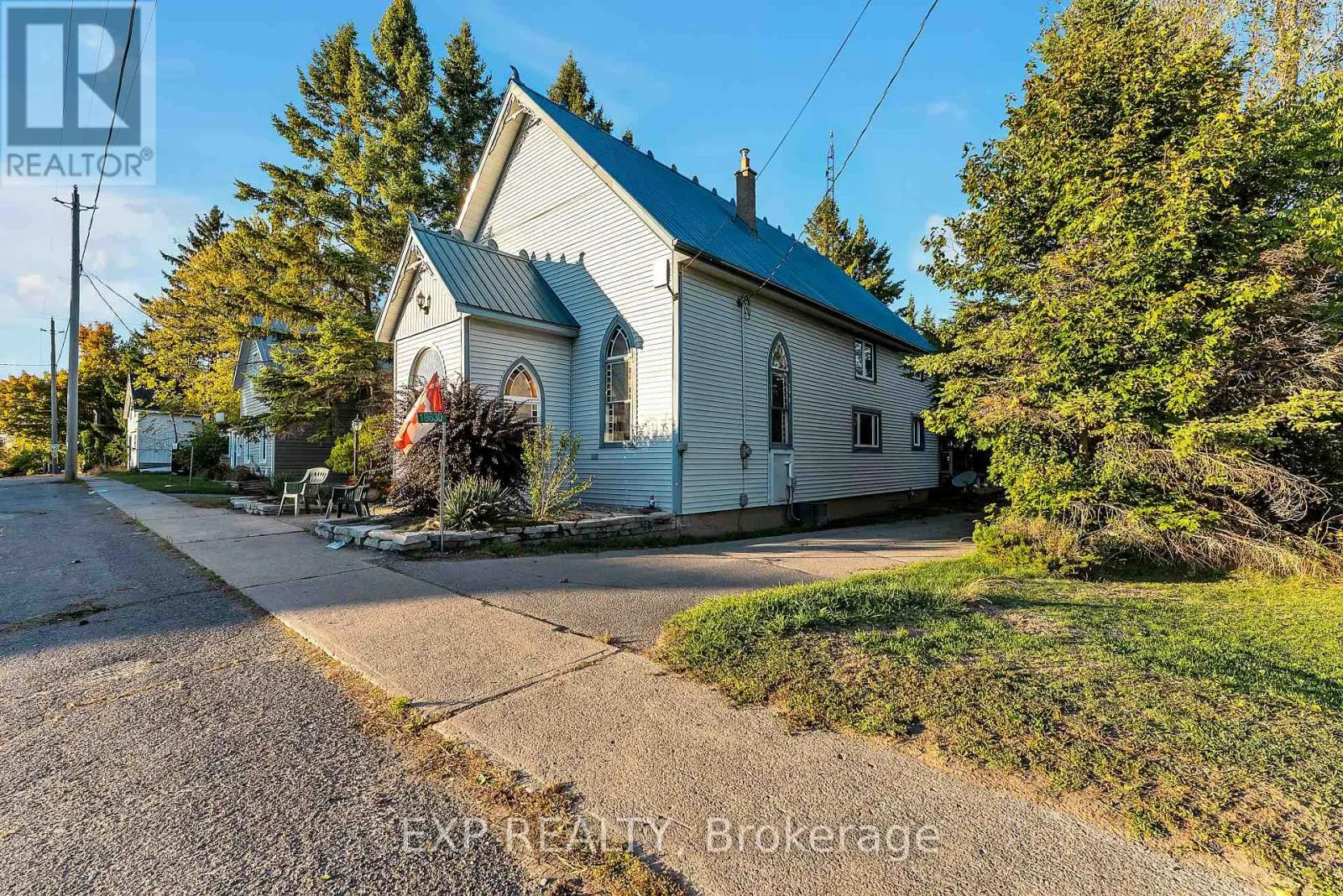 18630 LOYALIST PARKWAY