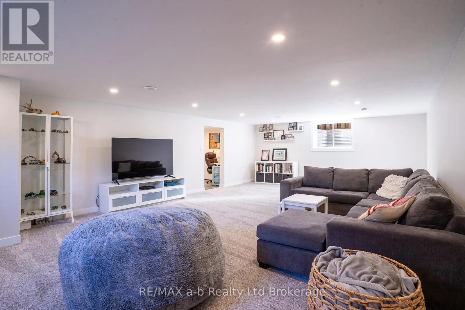 41 TROTTIER DRIVE