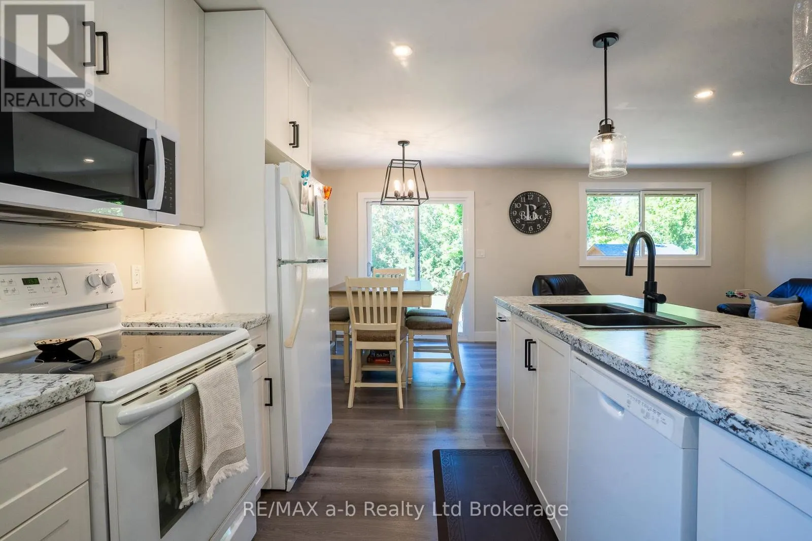 41 TROTTIER DRIVE