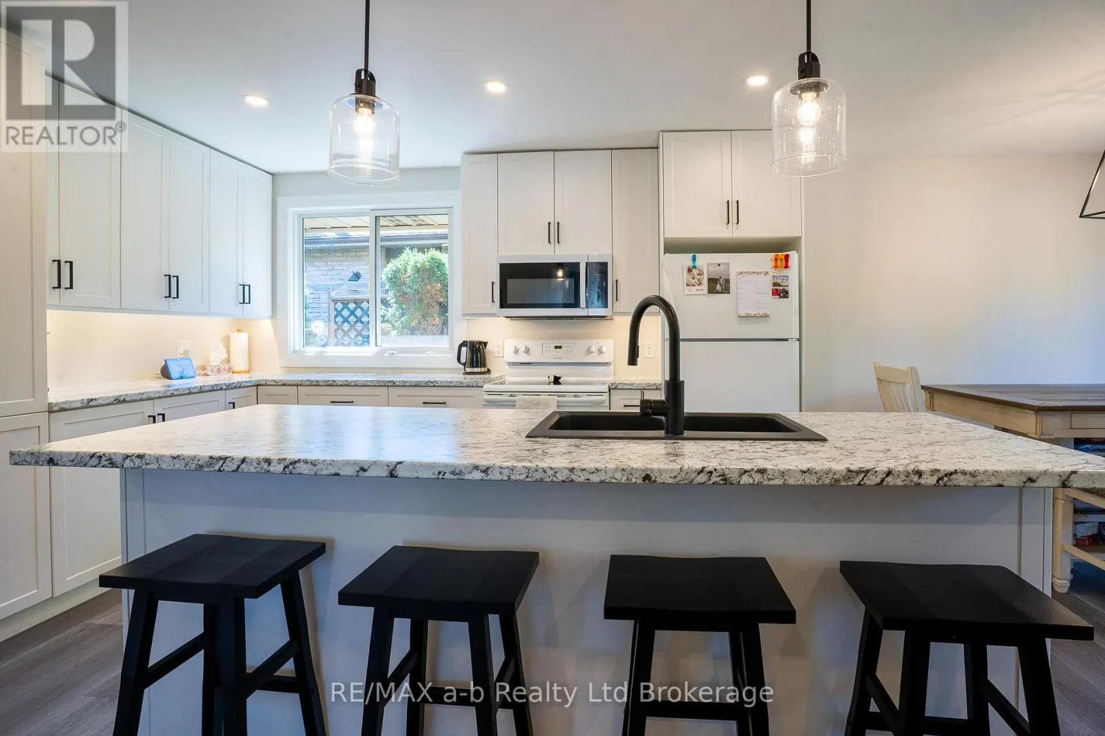 41 TROTTIER DRIVE
