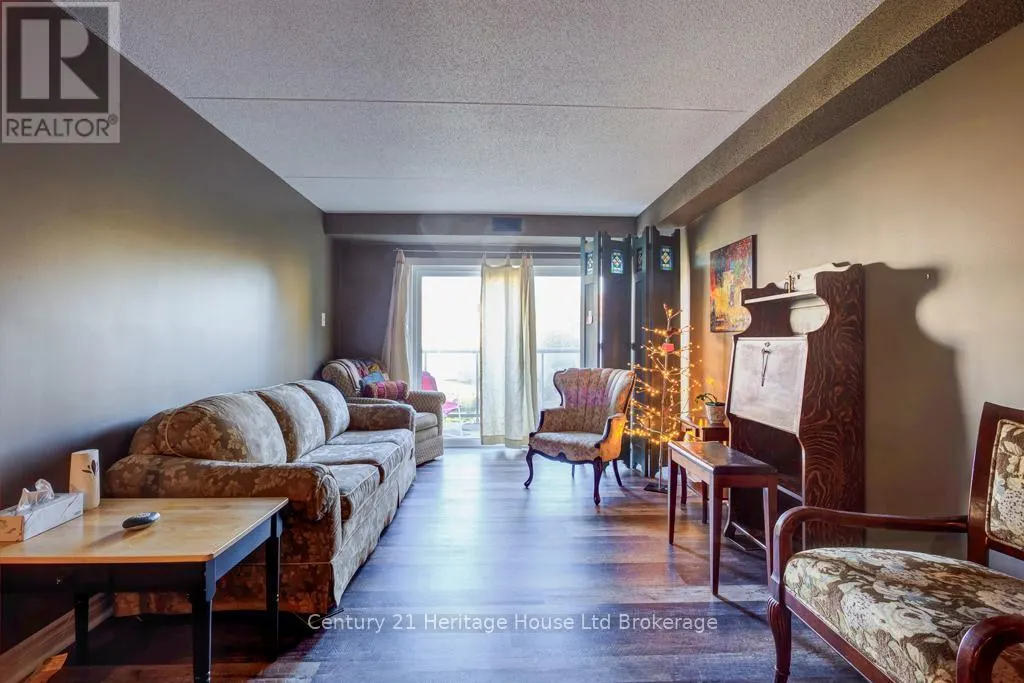 106 - 163 FERGUSON DRIVE, #106