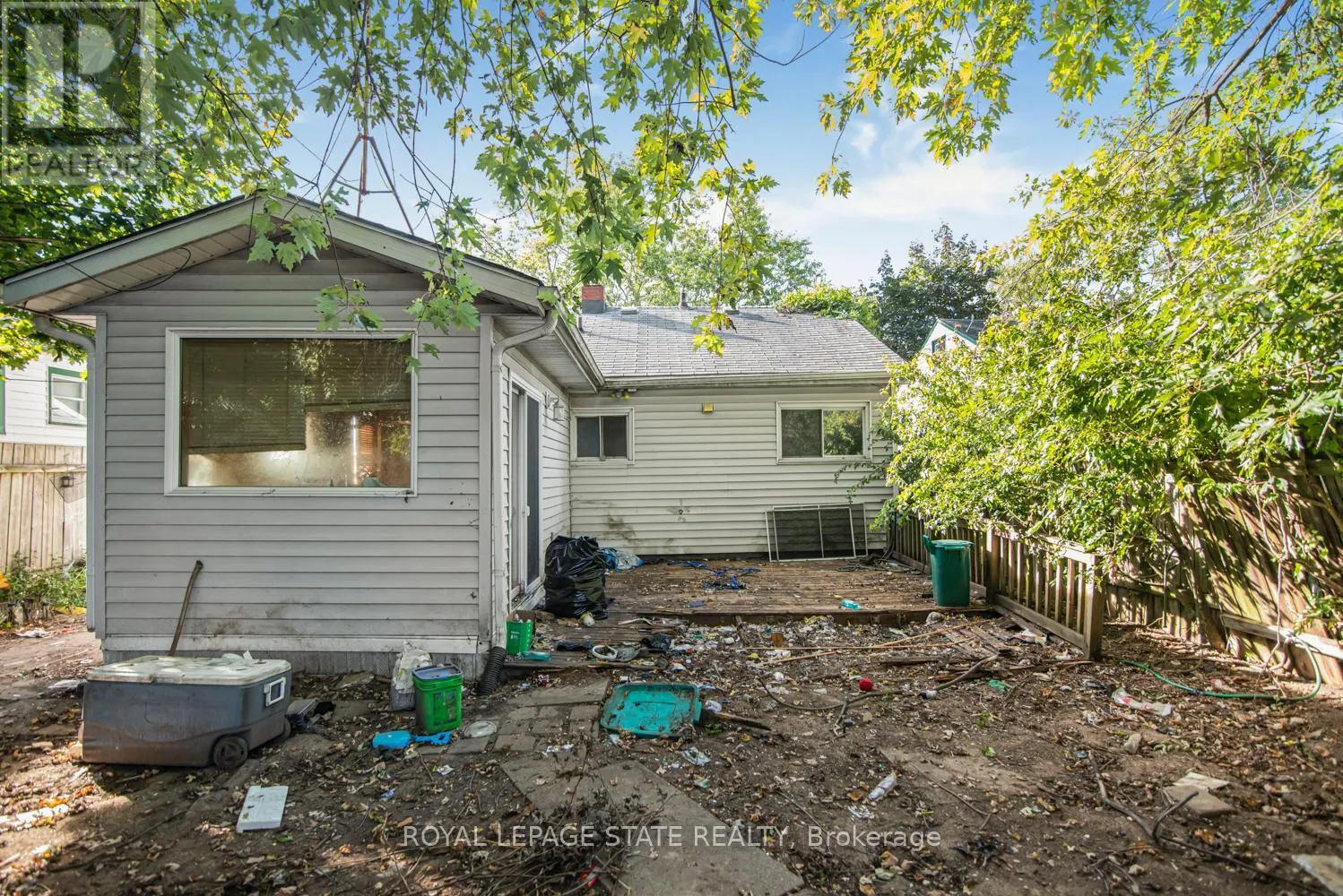 406 HENNEPIN AVENUE