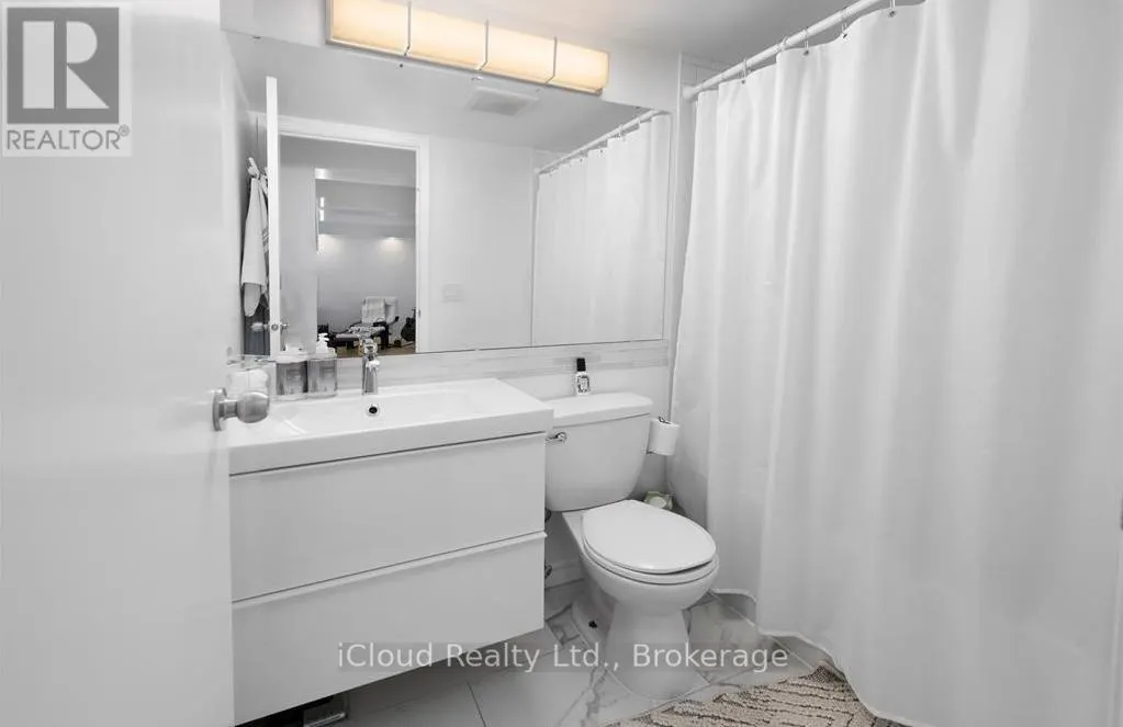 1807 - 150 PARK STREET W