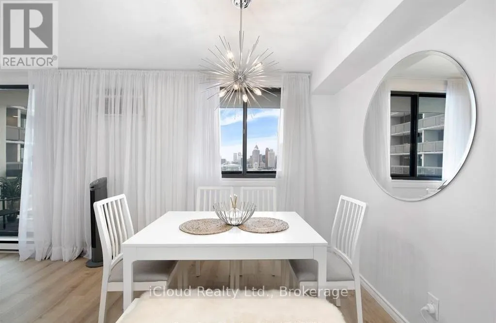 1807 - 150 PARK STREET W