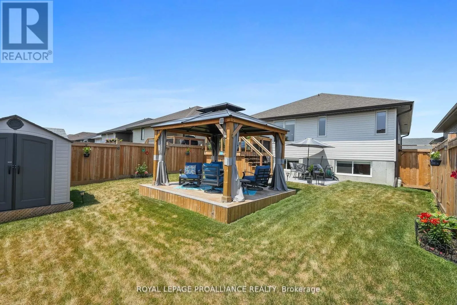 25 CEDAR PARK CRESCENT