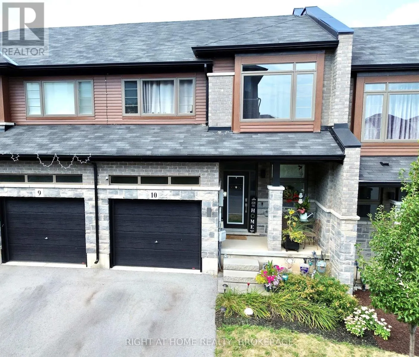 10 - 5080 CONNOR DRIVE, #10