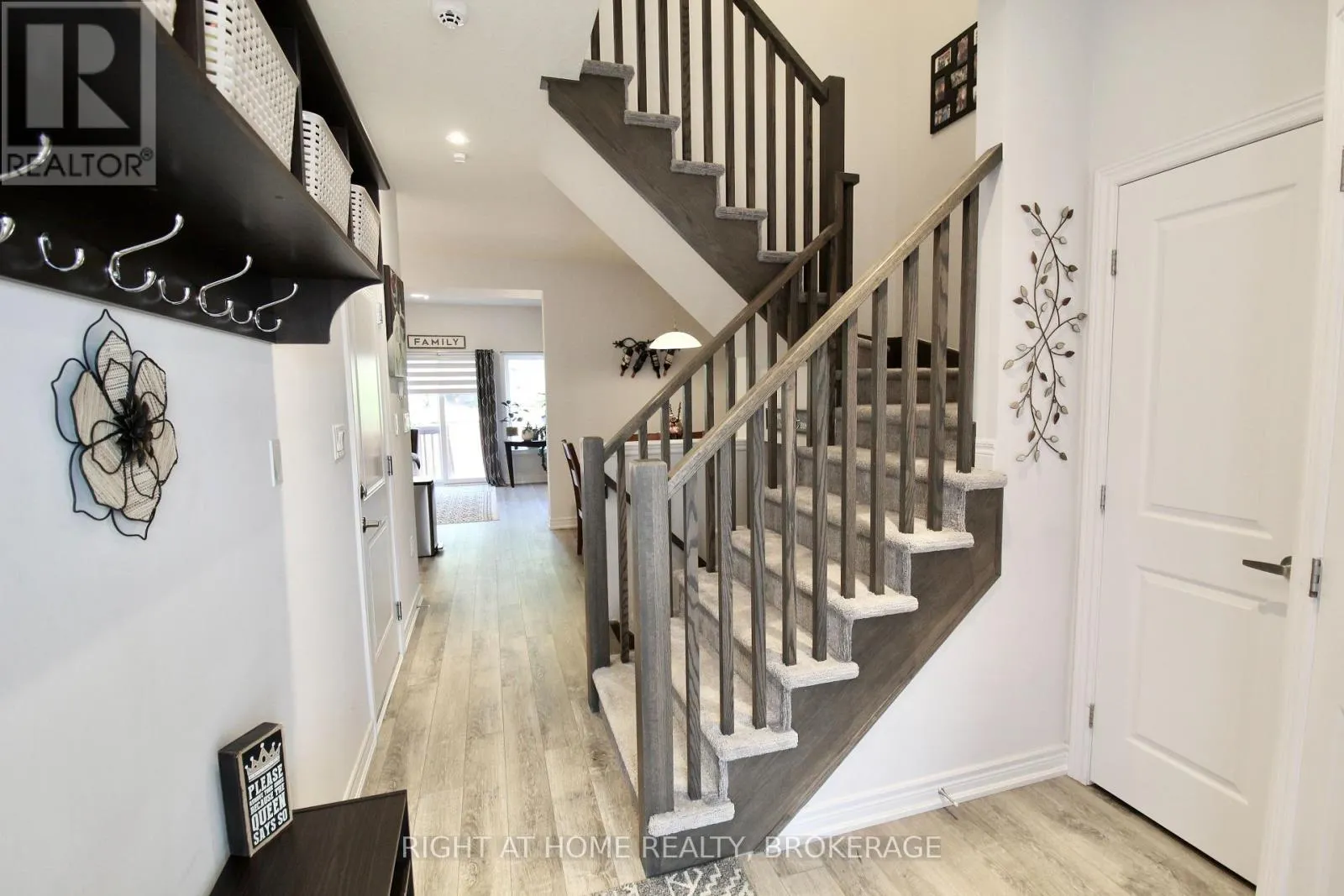 10 - 5080 CONNOR DRIVE, #10