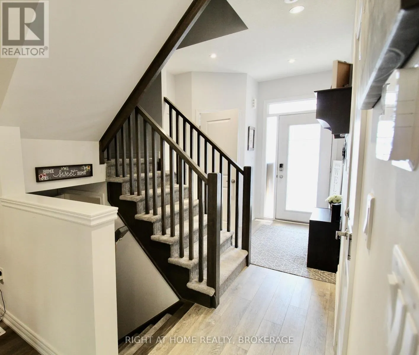 10 - 5080 CONNOR DRIVE, #10