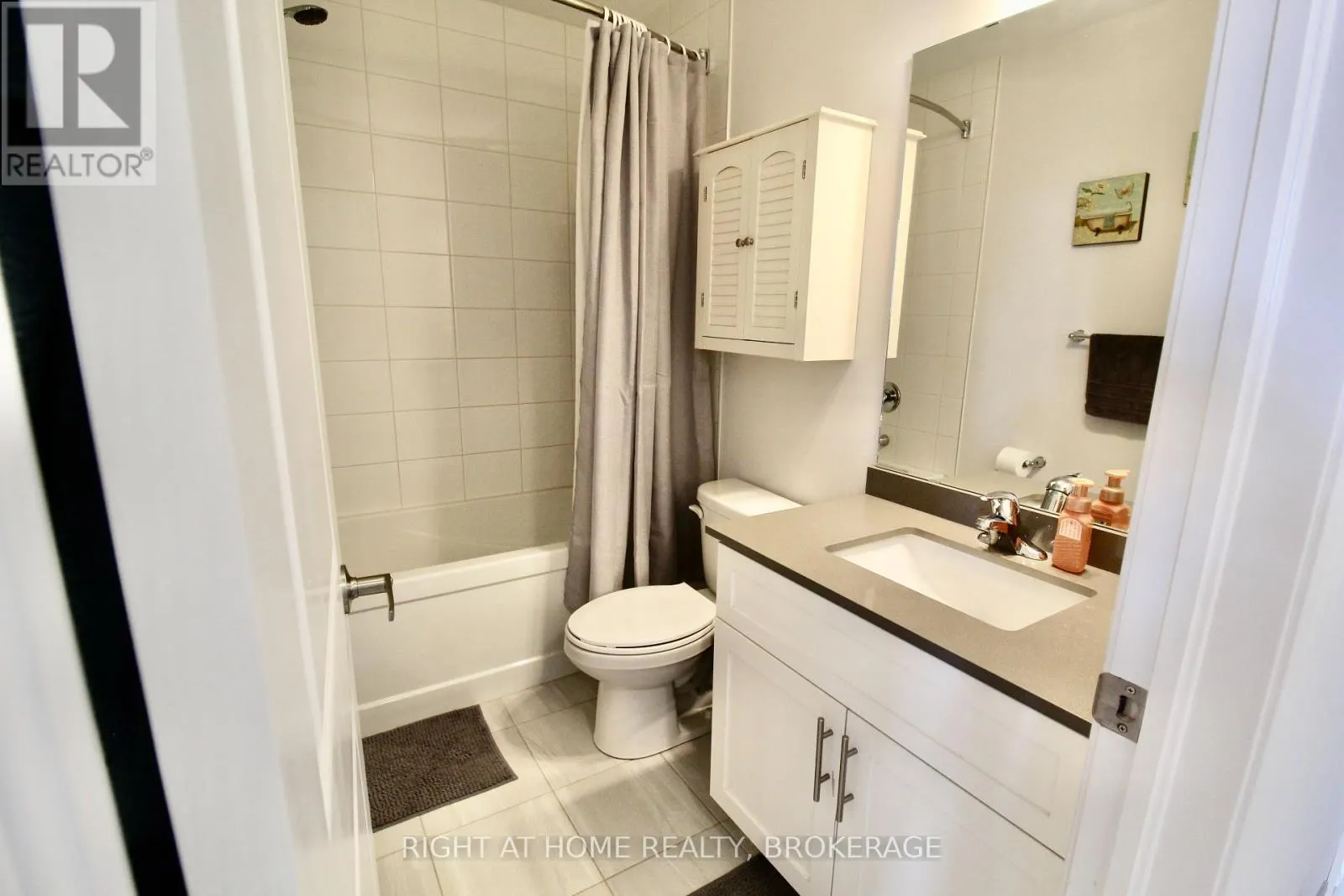 10 - 5080 CONNOR DRIVE, #10