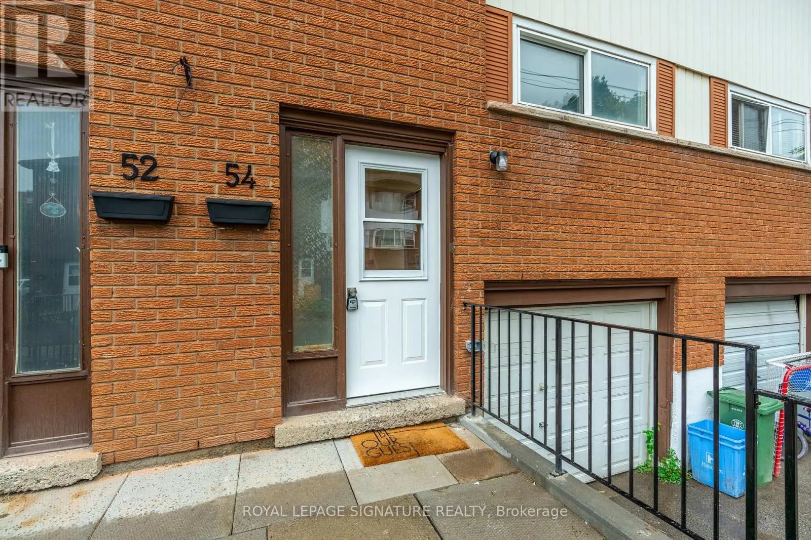 54 WOODMAN DRIVE N