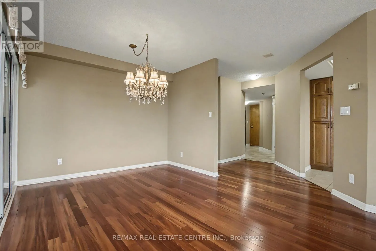 1801 - 190 HESPELER ROAD