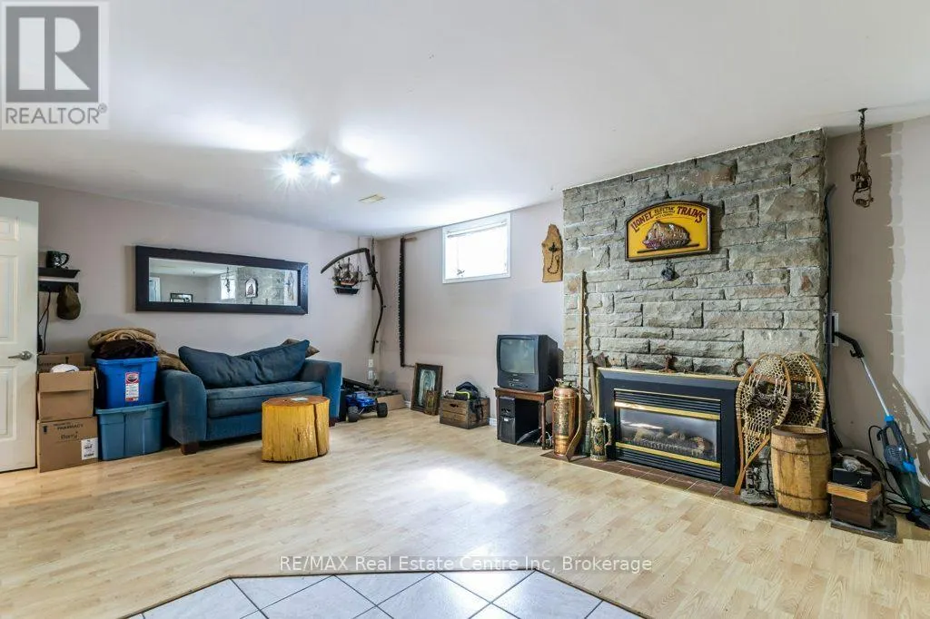 11 RIVERVIEW DRIVE
