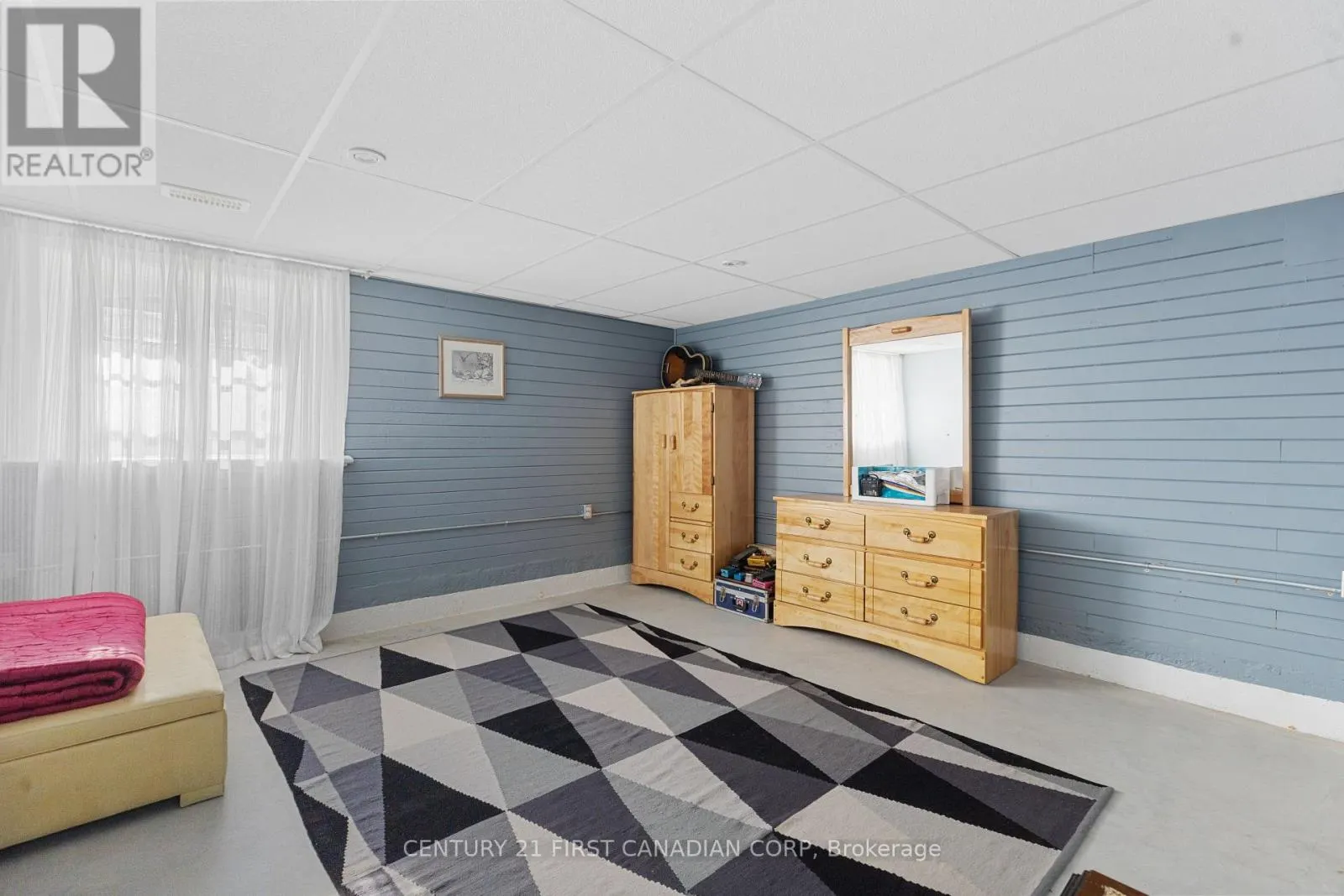 1772 PERTH RD 139 ROAD