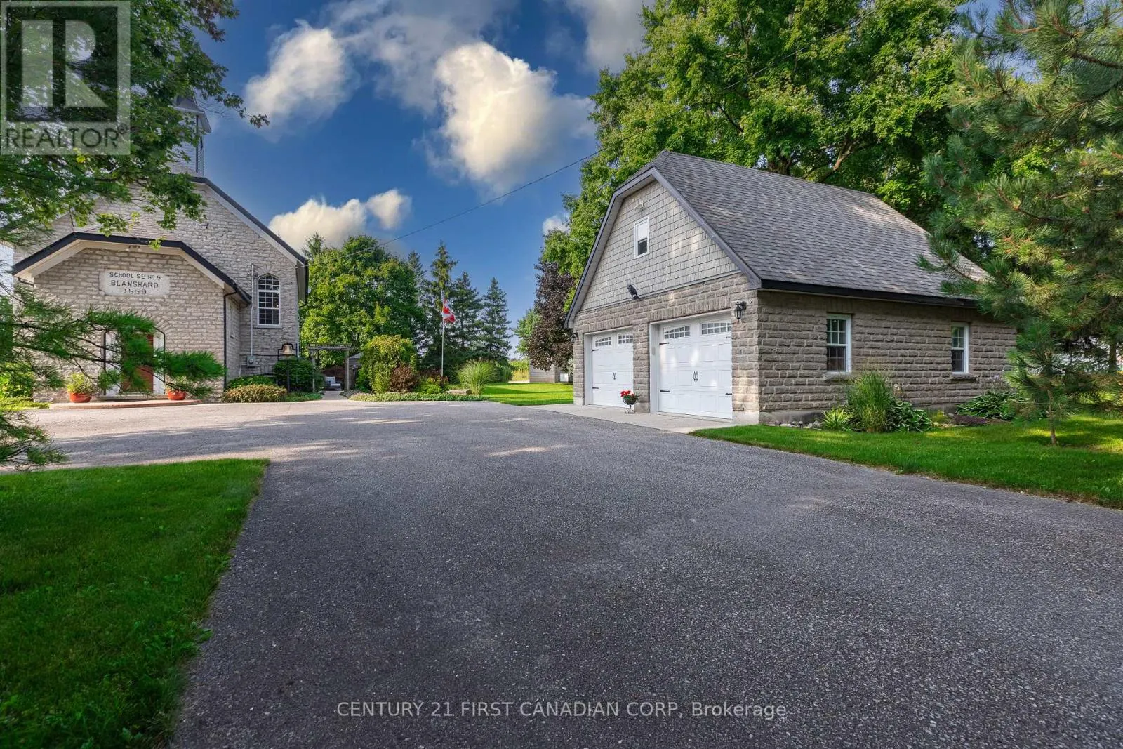 1772 PERTH RD 139 ROAD