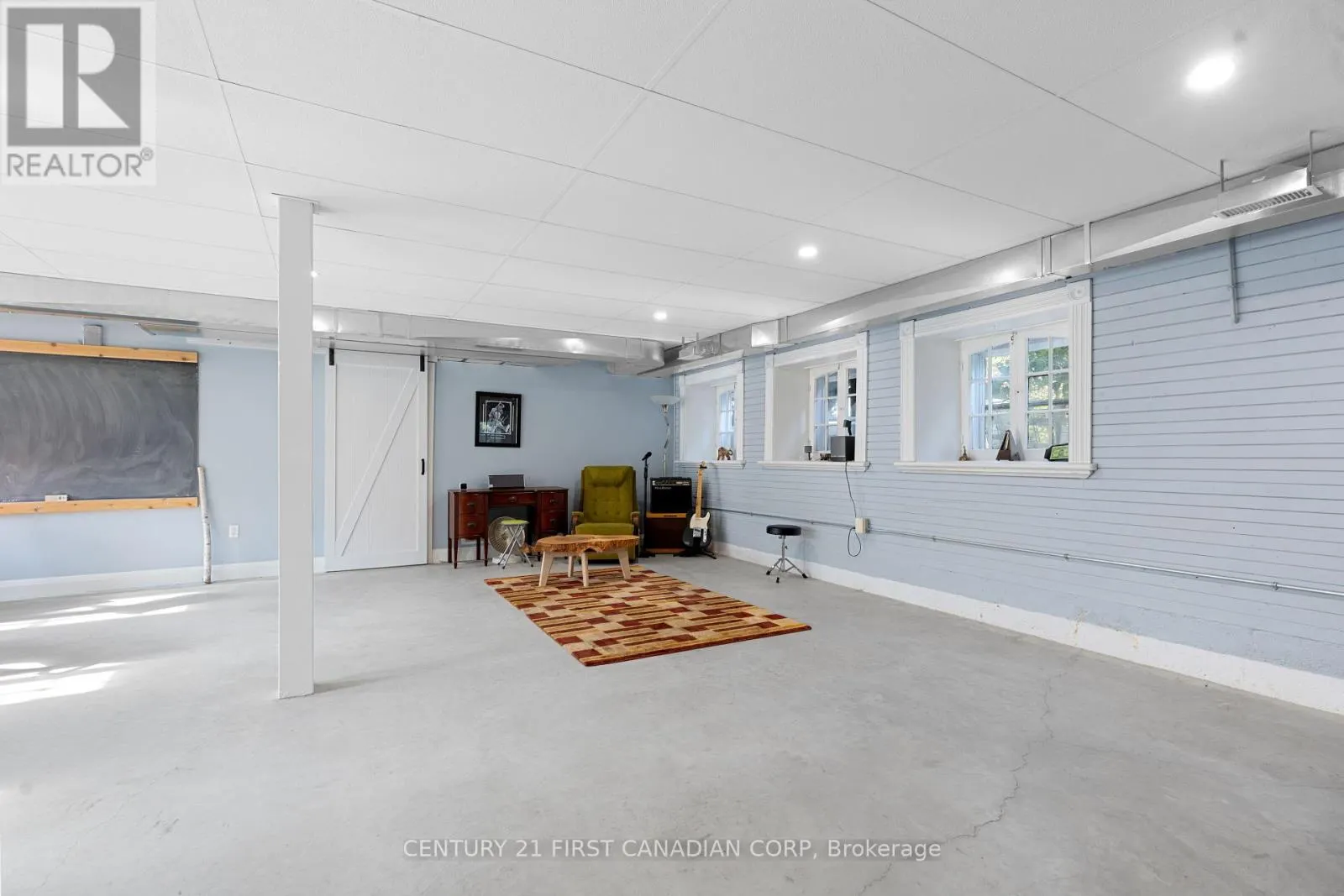 1772 PERTH RD 139 ROAD