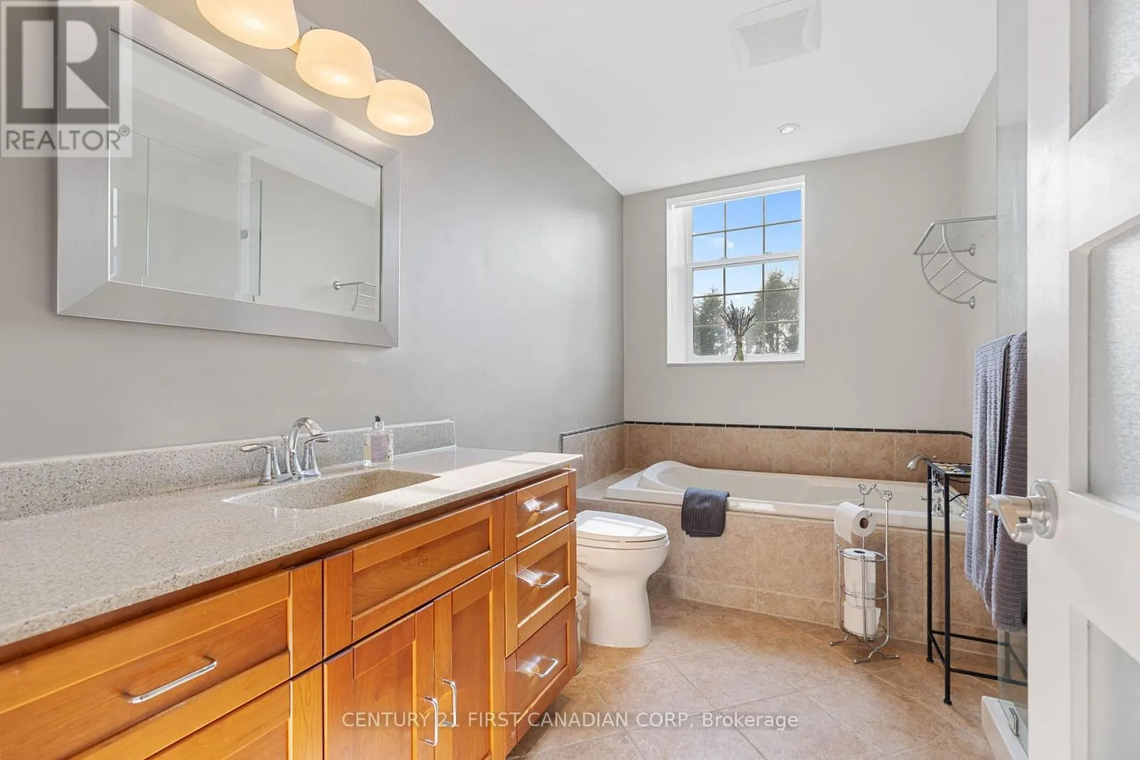 1772 PERTH RD 139 ROAD