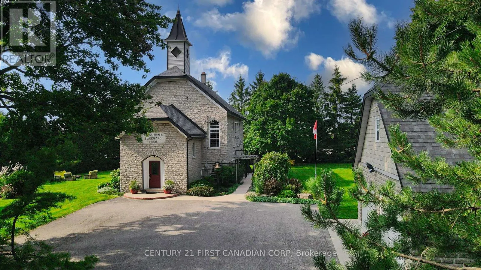 1772 PERTH RD 139 ROAD