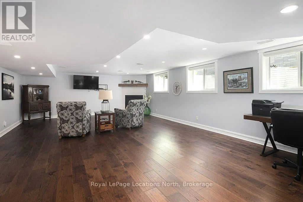 37 GRAYVIEW DRIVE