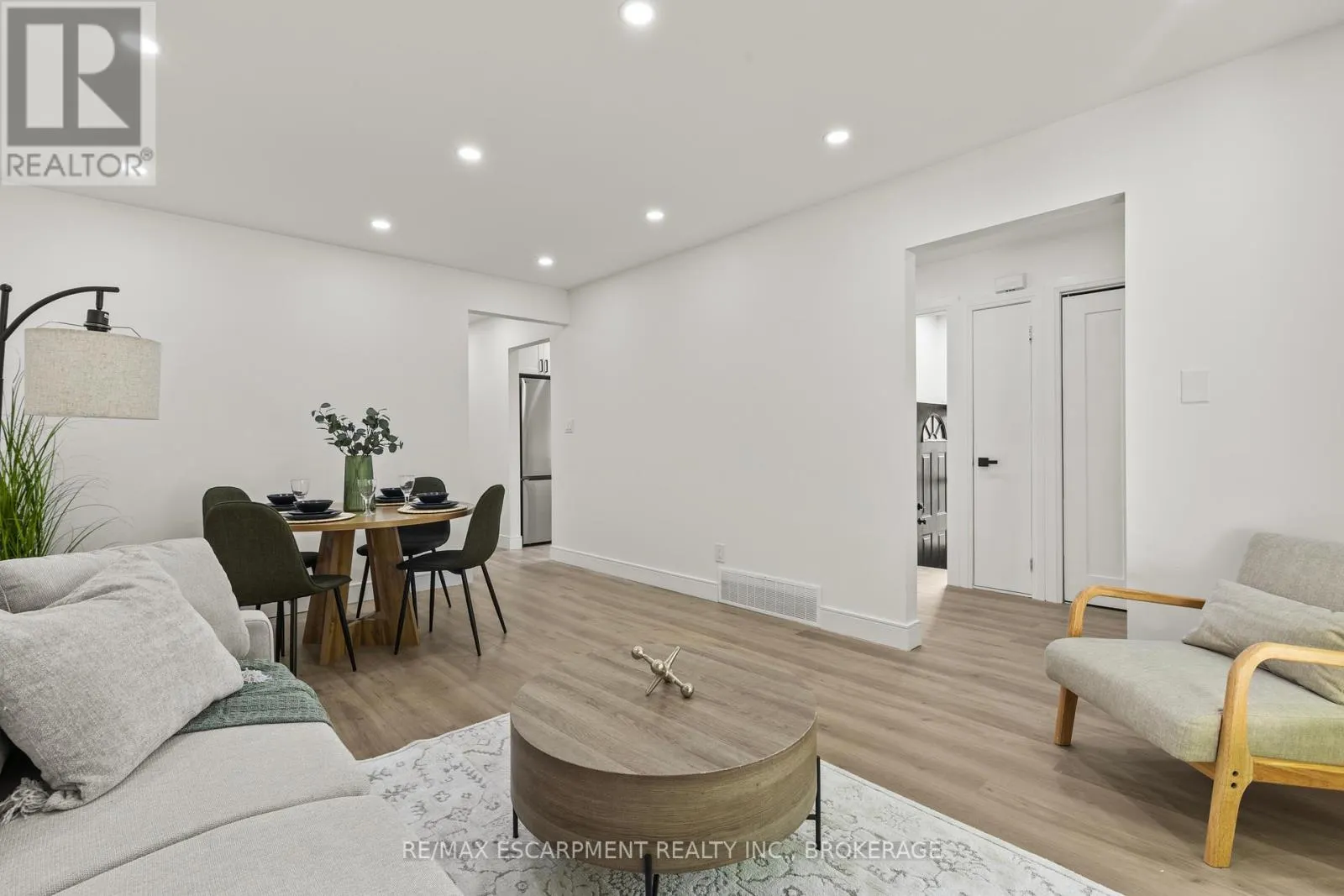 3139 SECORD PLACE