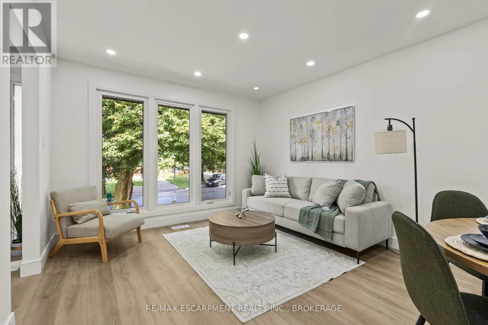 3139 SECORD PLACE