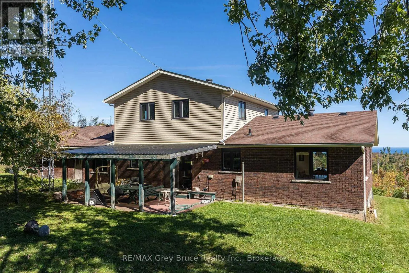138558 GREY RD 112 N