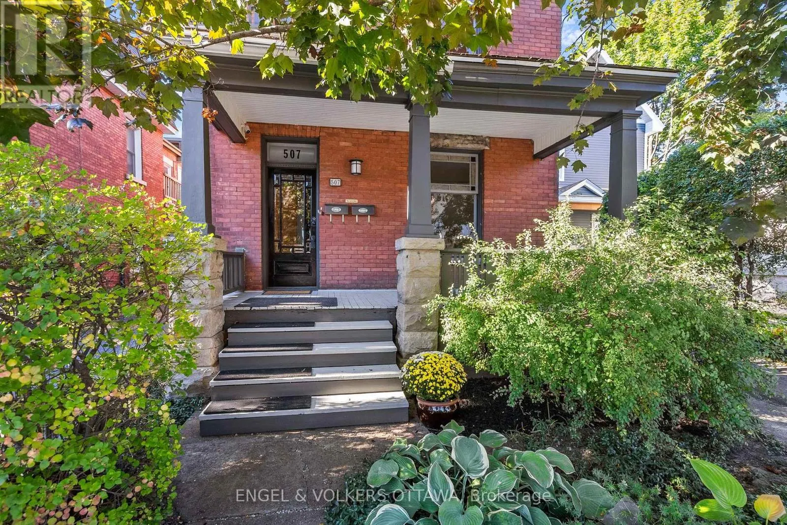 507 MCLEOD STREET