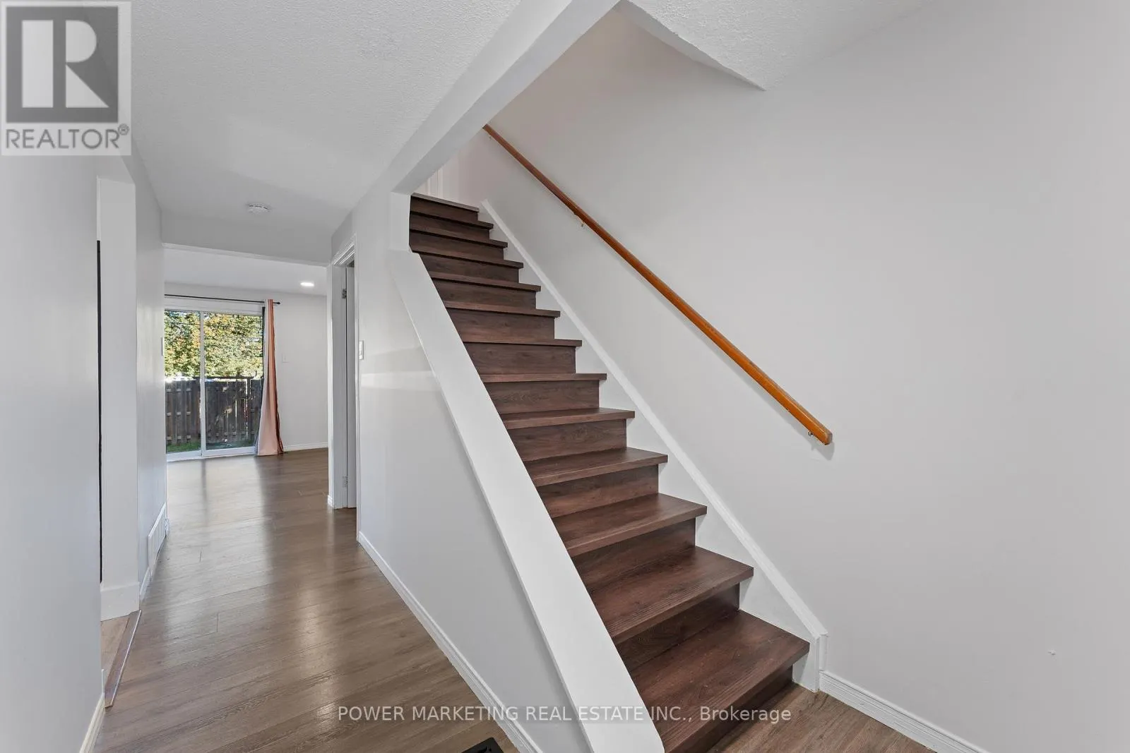 182 - 1045 MORRISON DRIVE