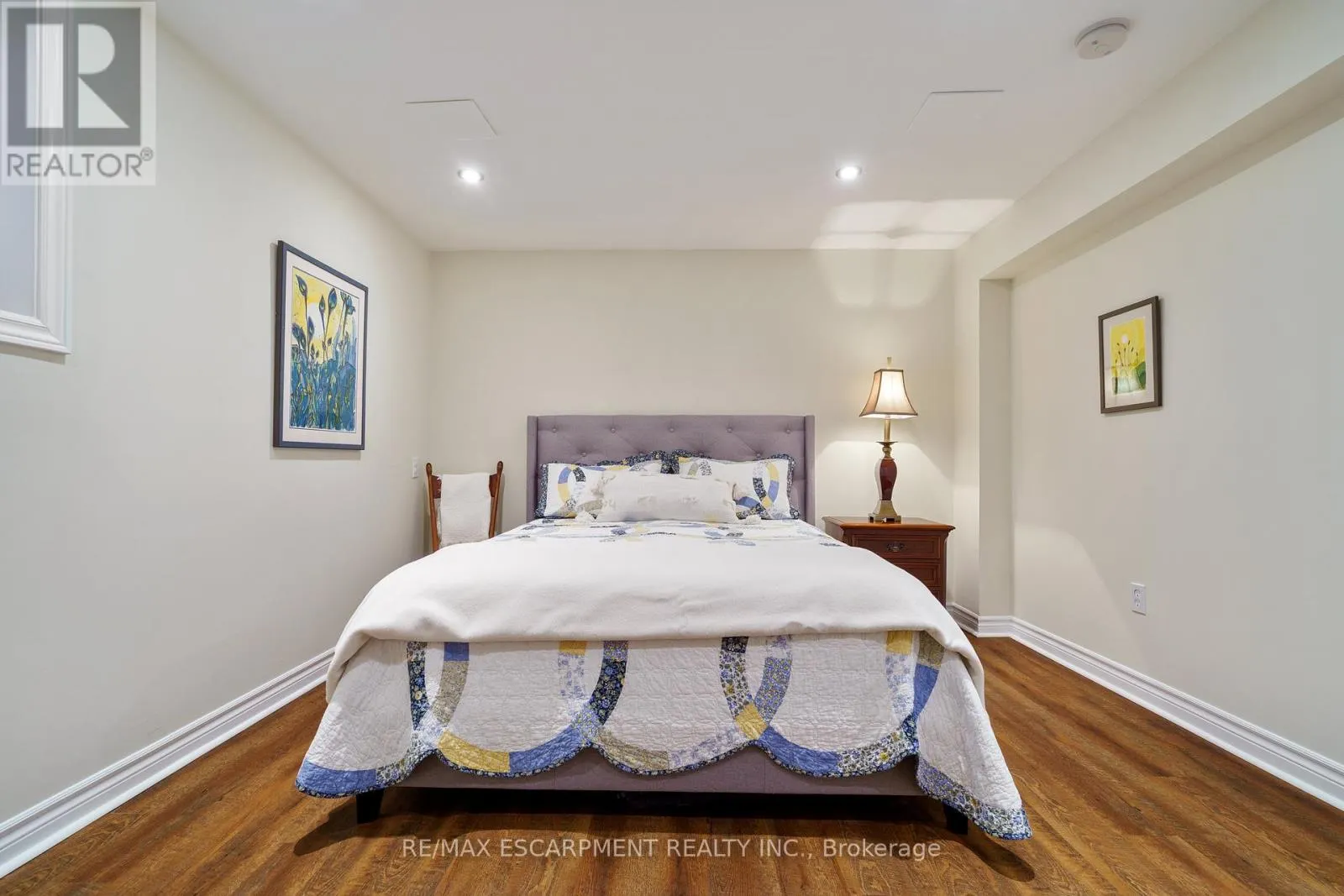 353 PARK STREET W