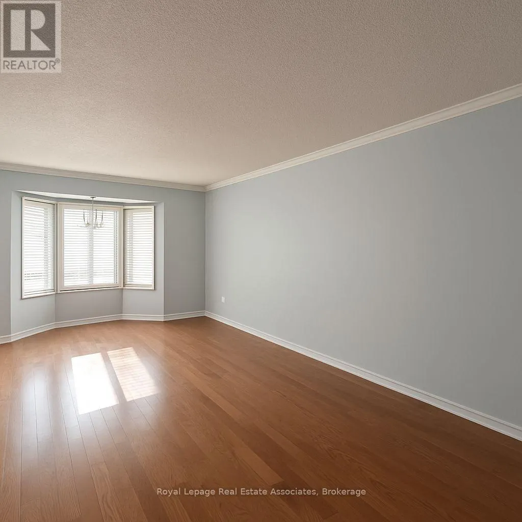 34 - 1675 UPPER GAGE AVENUE