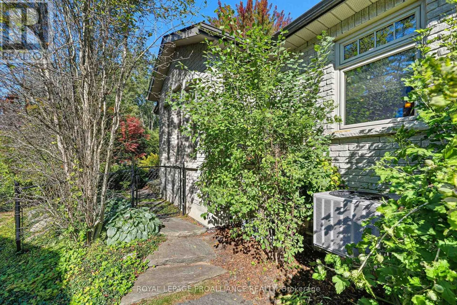 6 BIRCH COURT