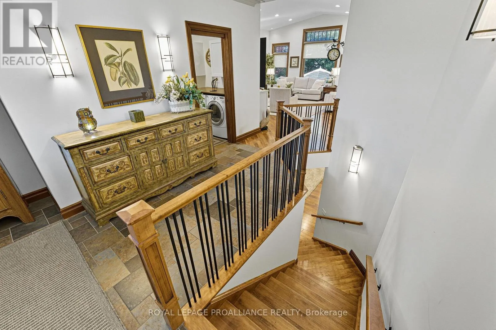 6 BIRCH COURT