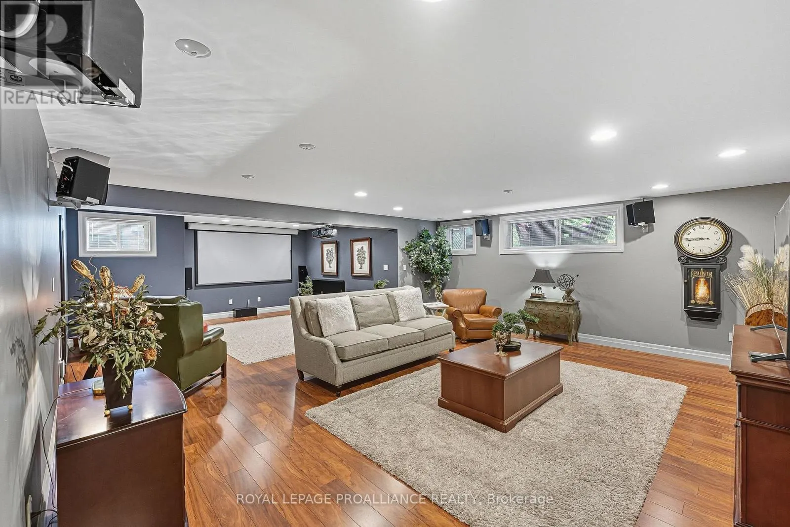 6 BIRCH COURT