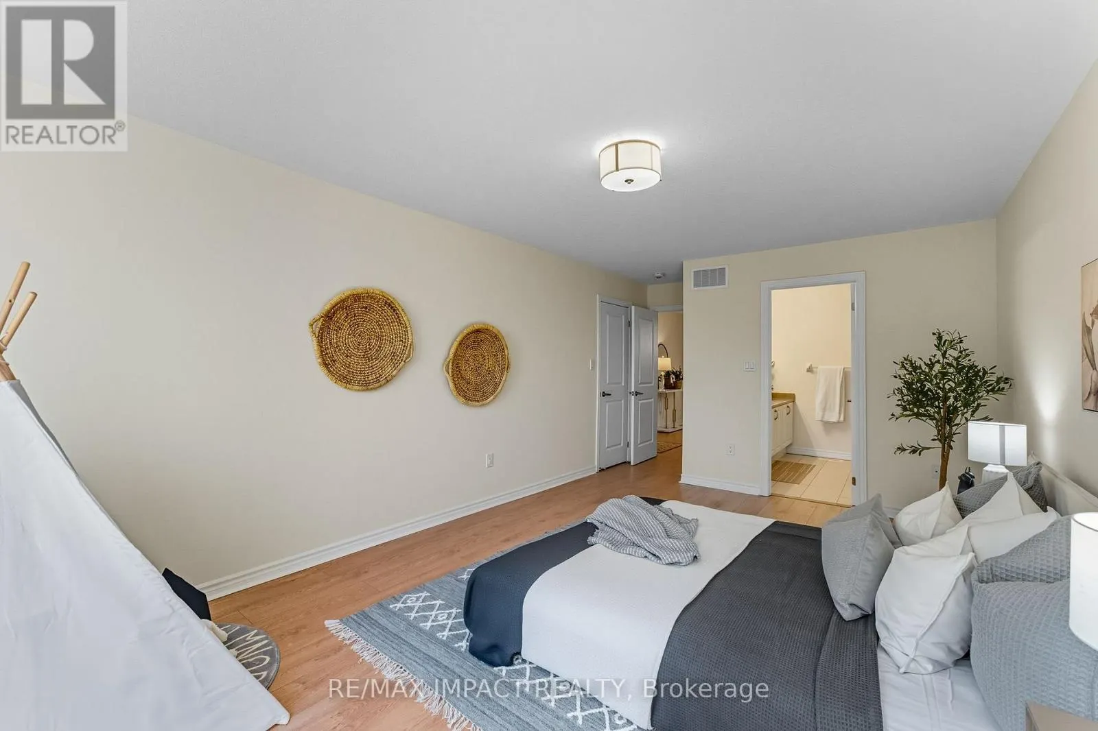 39 CONNOLLY ROAD