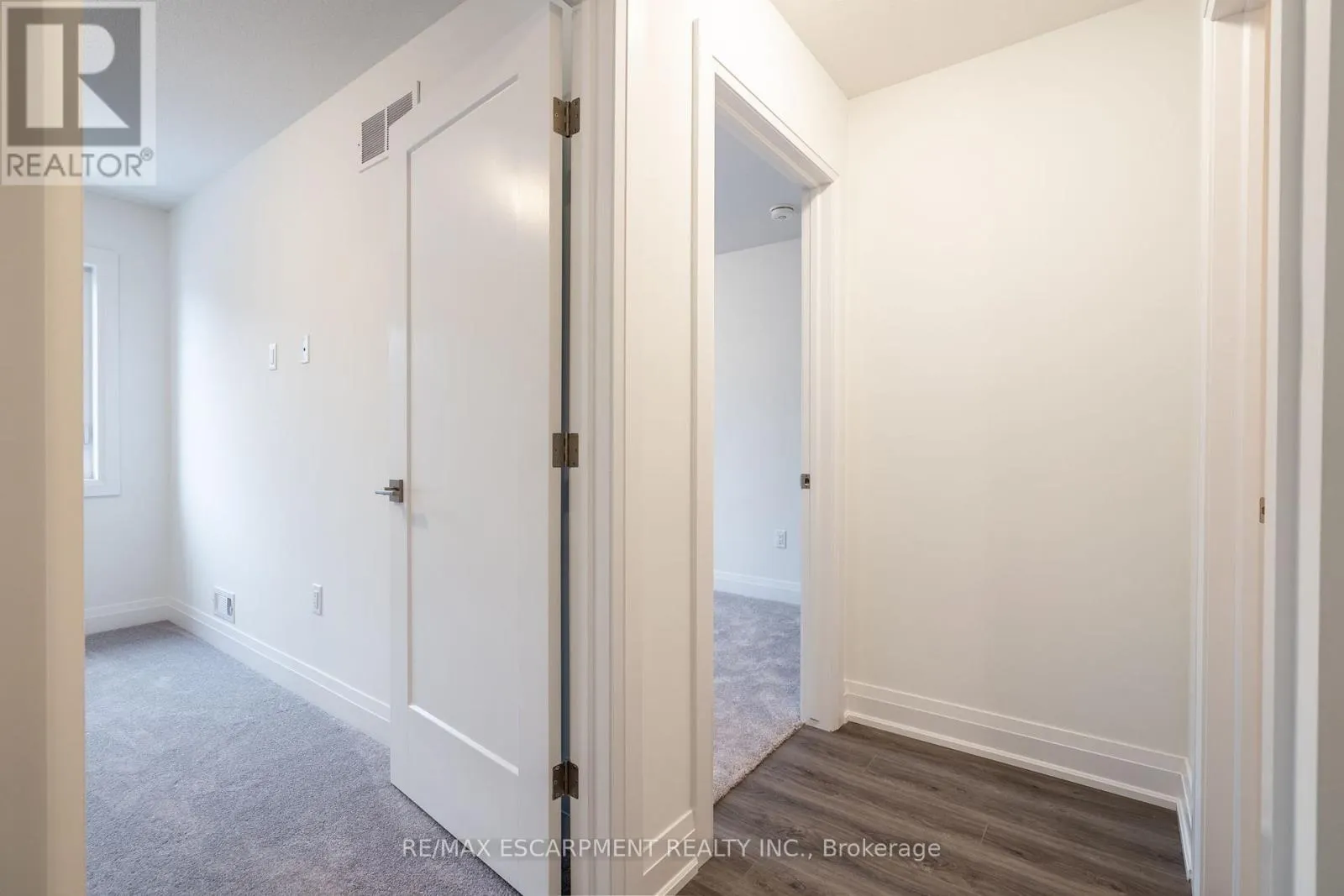 16 CLEAR VALLEY LANE