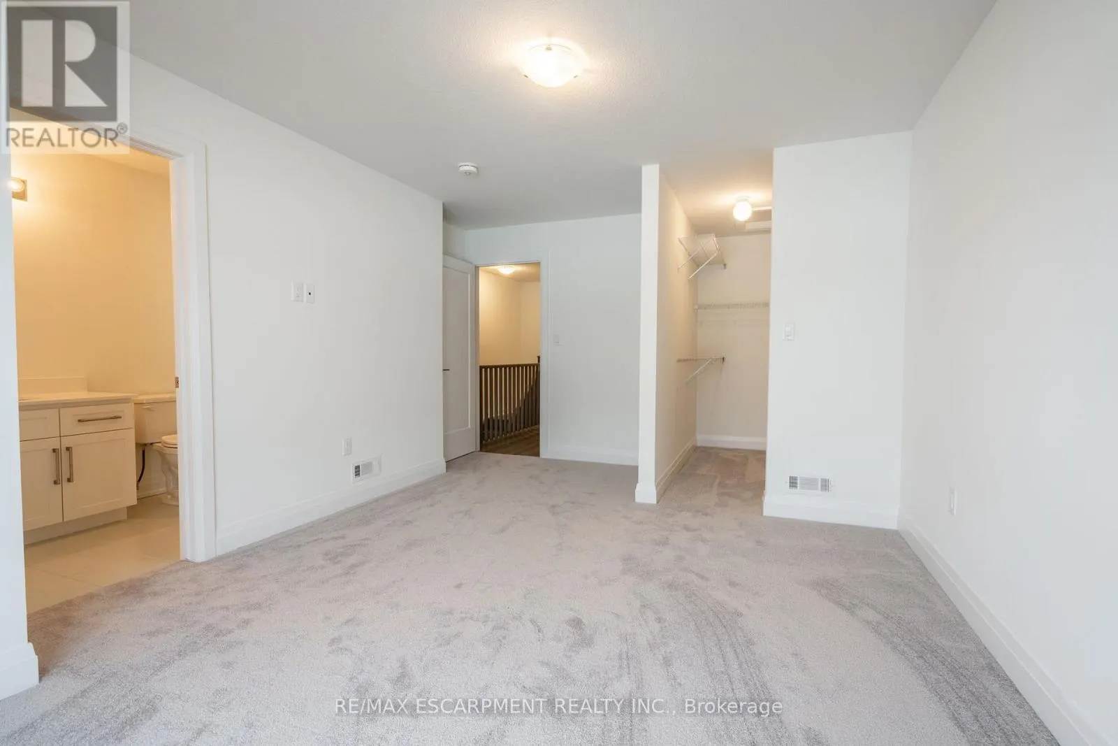 16 CLEAR VALLEY LANE