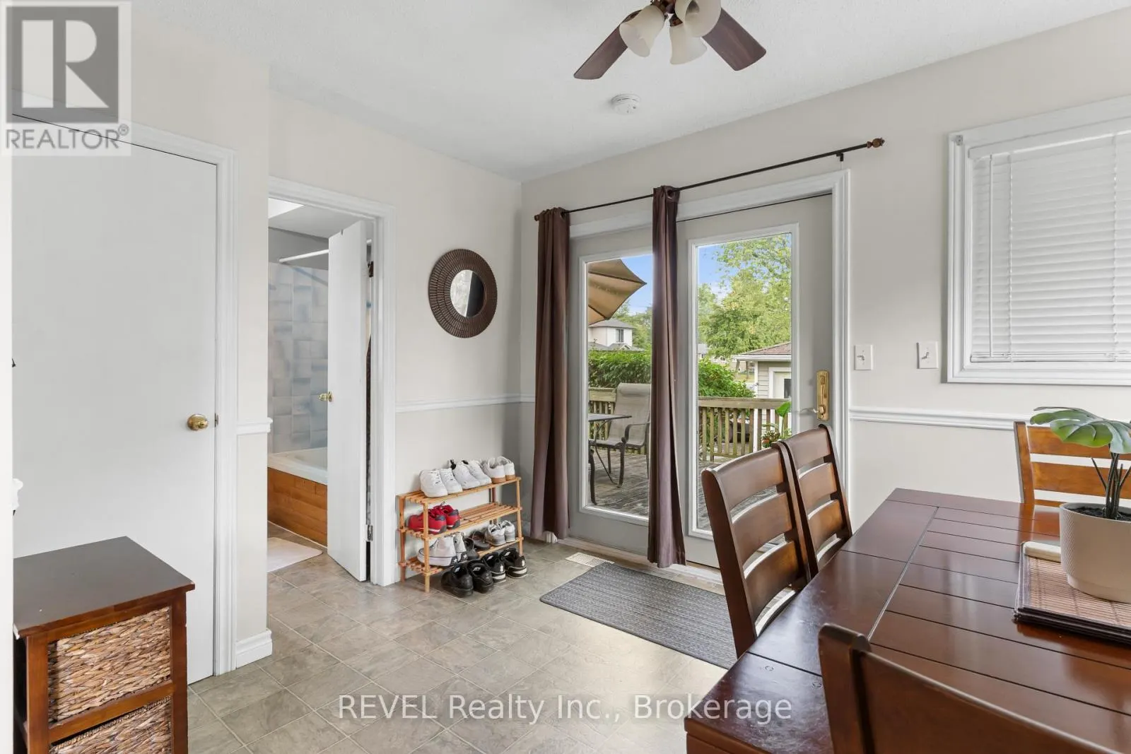 32 BAY AVENUE