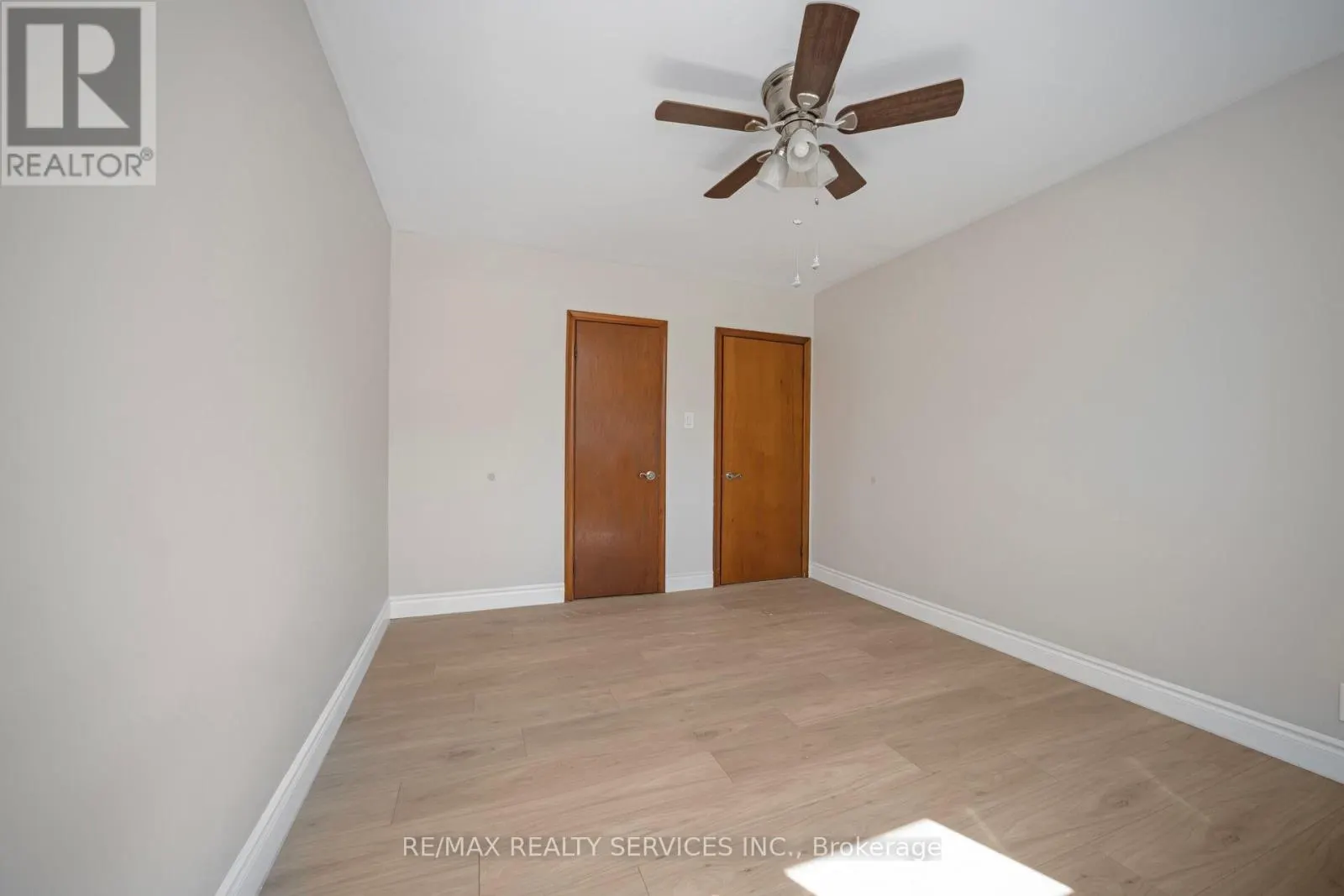 476 PROSPECT AVENUE