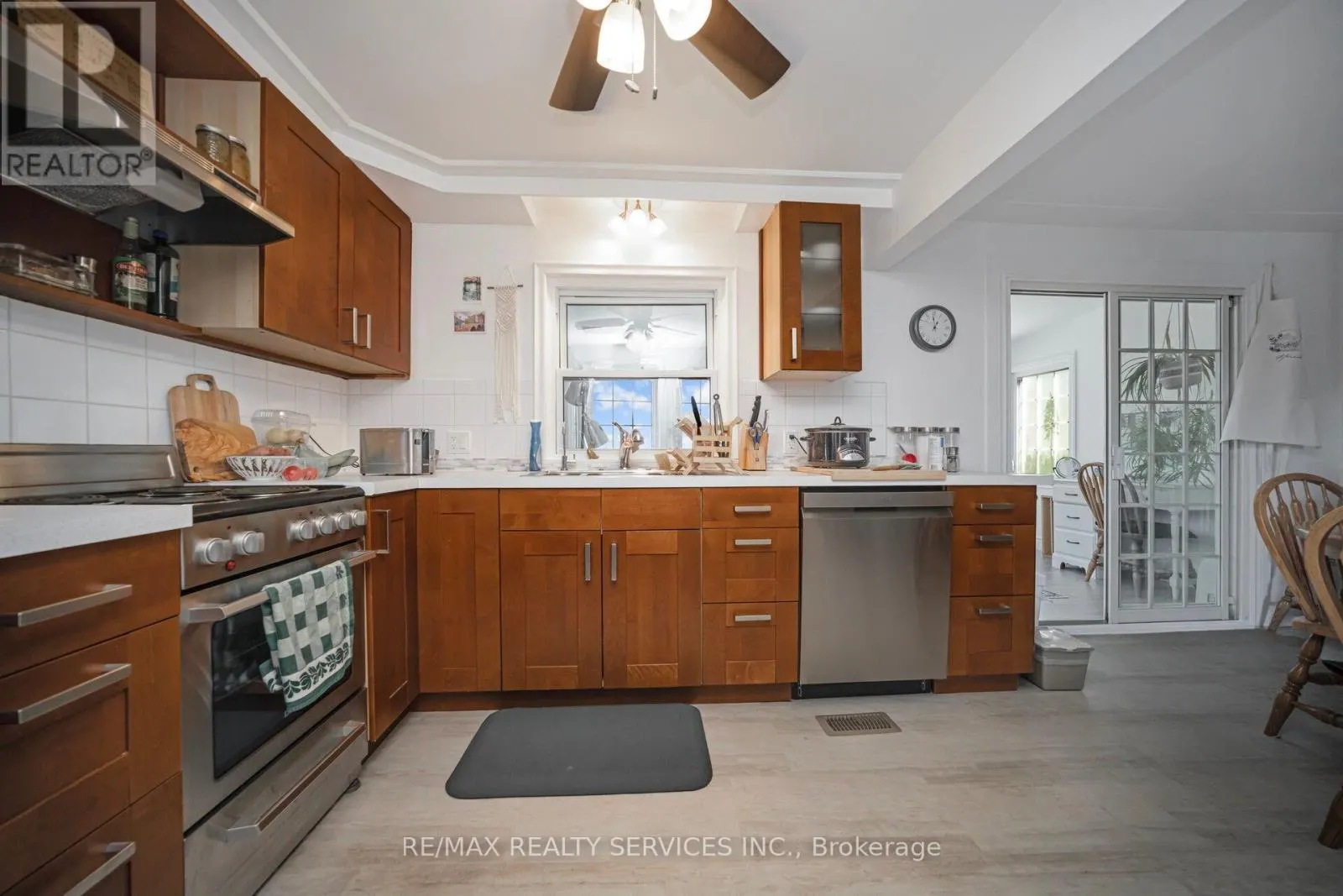 476 PROSPECT AVENUE