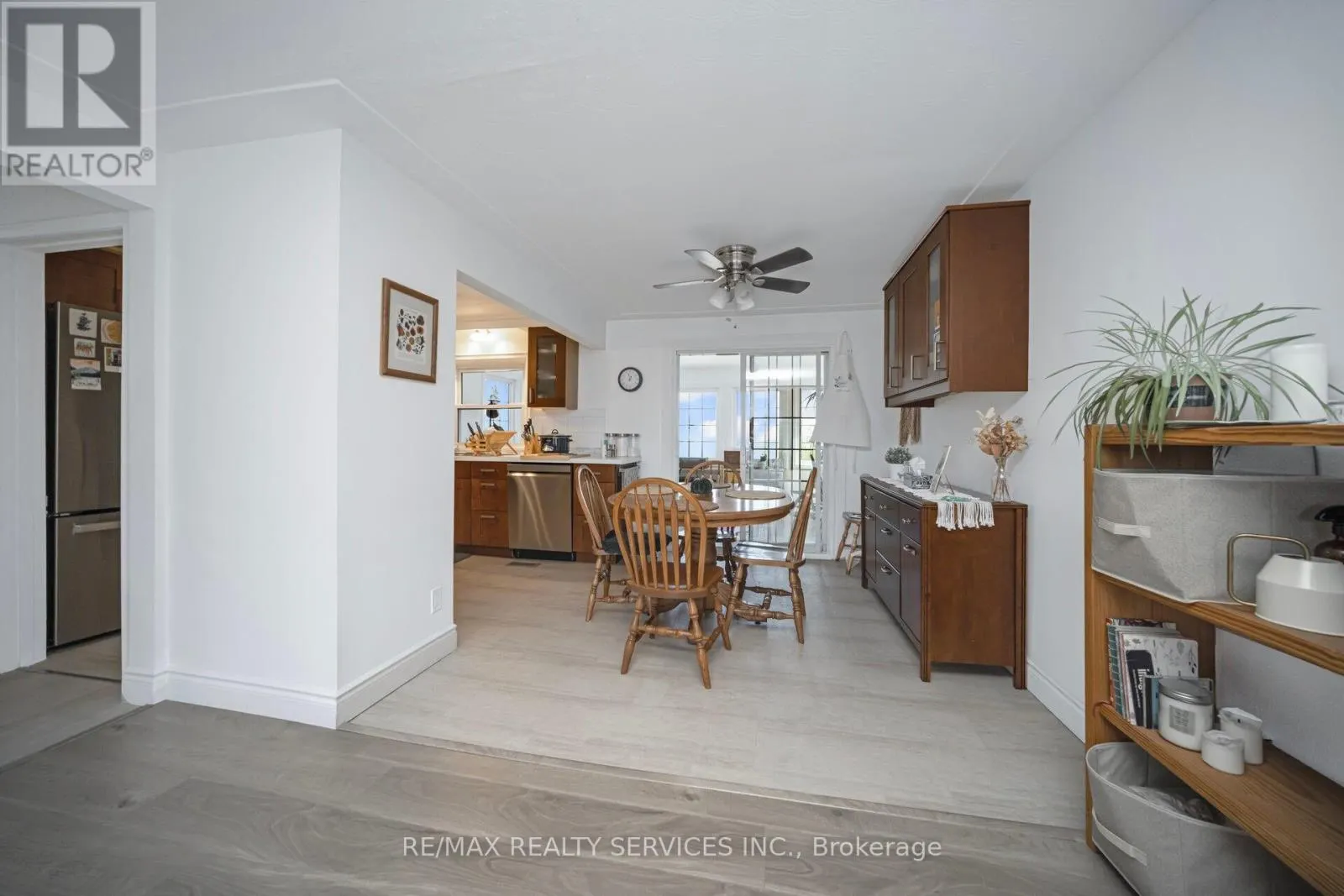 476 PROSPECT AVENUE